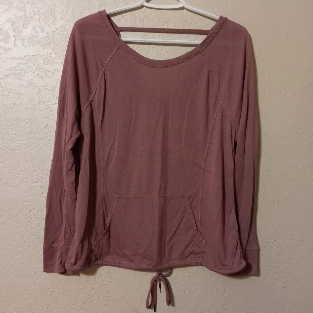 🛍 3/$12 CALVIN KLEIN Performance Long Sleeve Athleisure Top